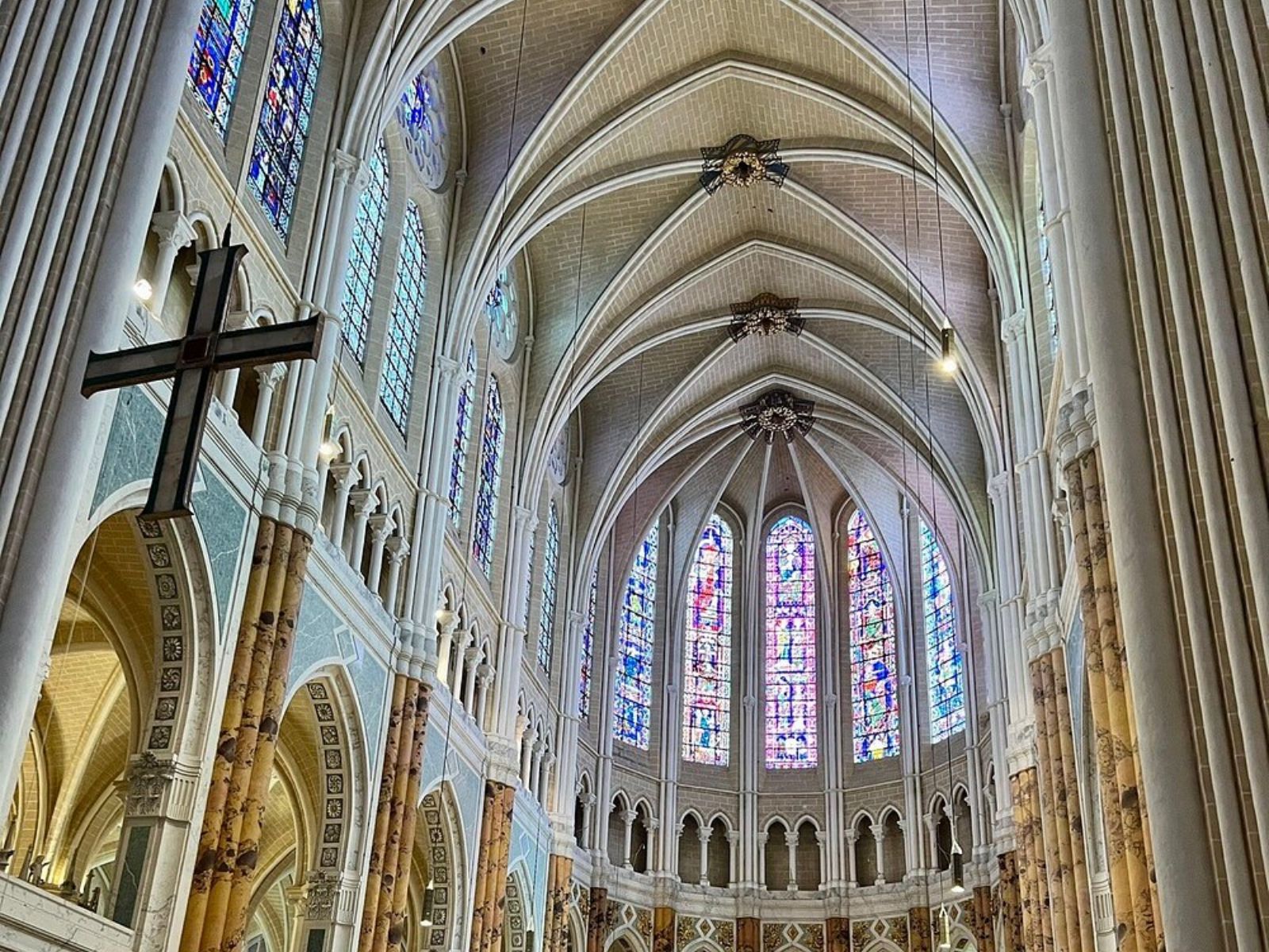 Visite Introduction Notre Dame de Chartres - 45 Min - NOTRE - DAME.ORG