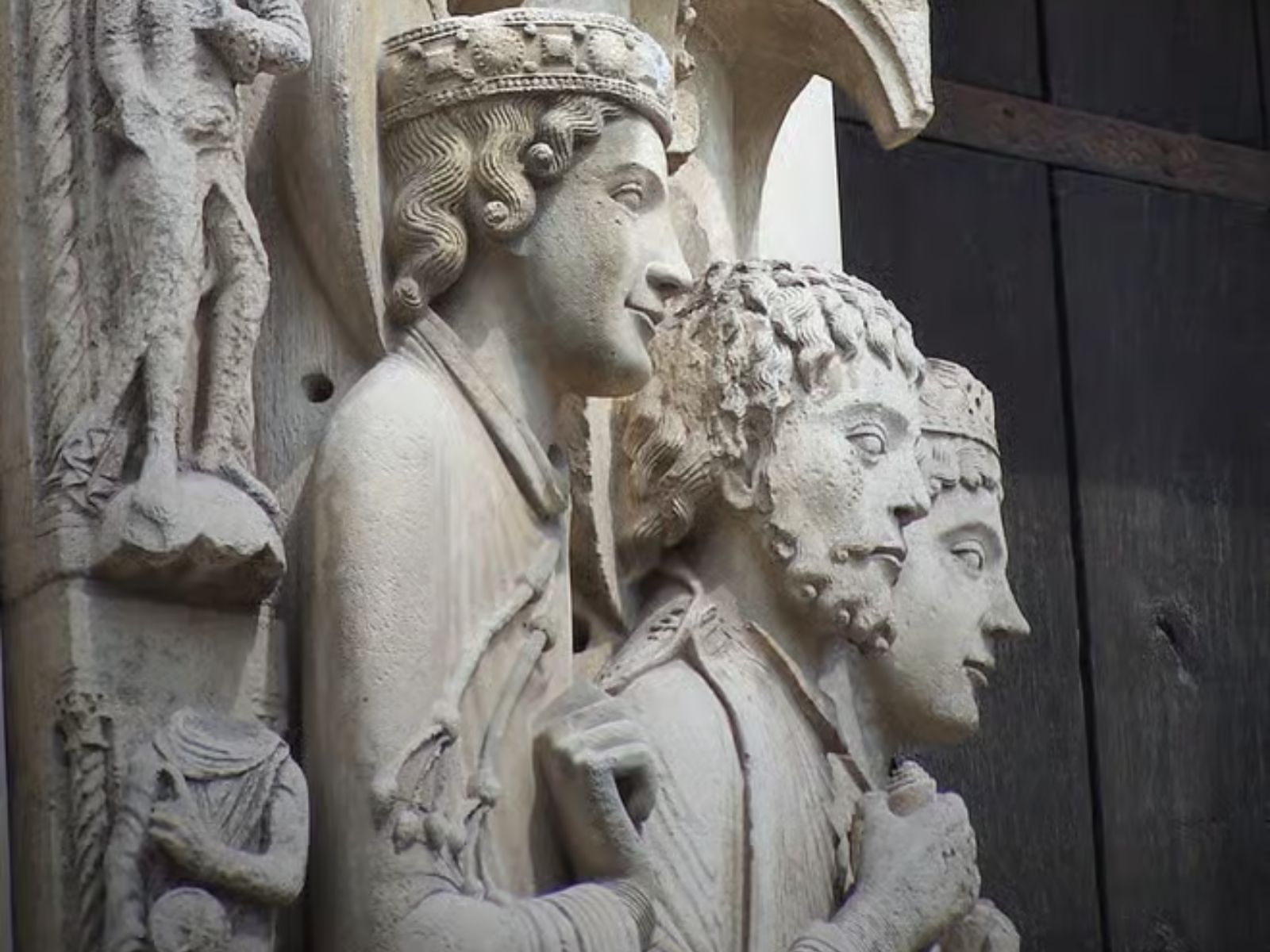 Visite Introduction Notre Dame de Chartres - 45 Min - NOTRE - DAME.ORG
