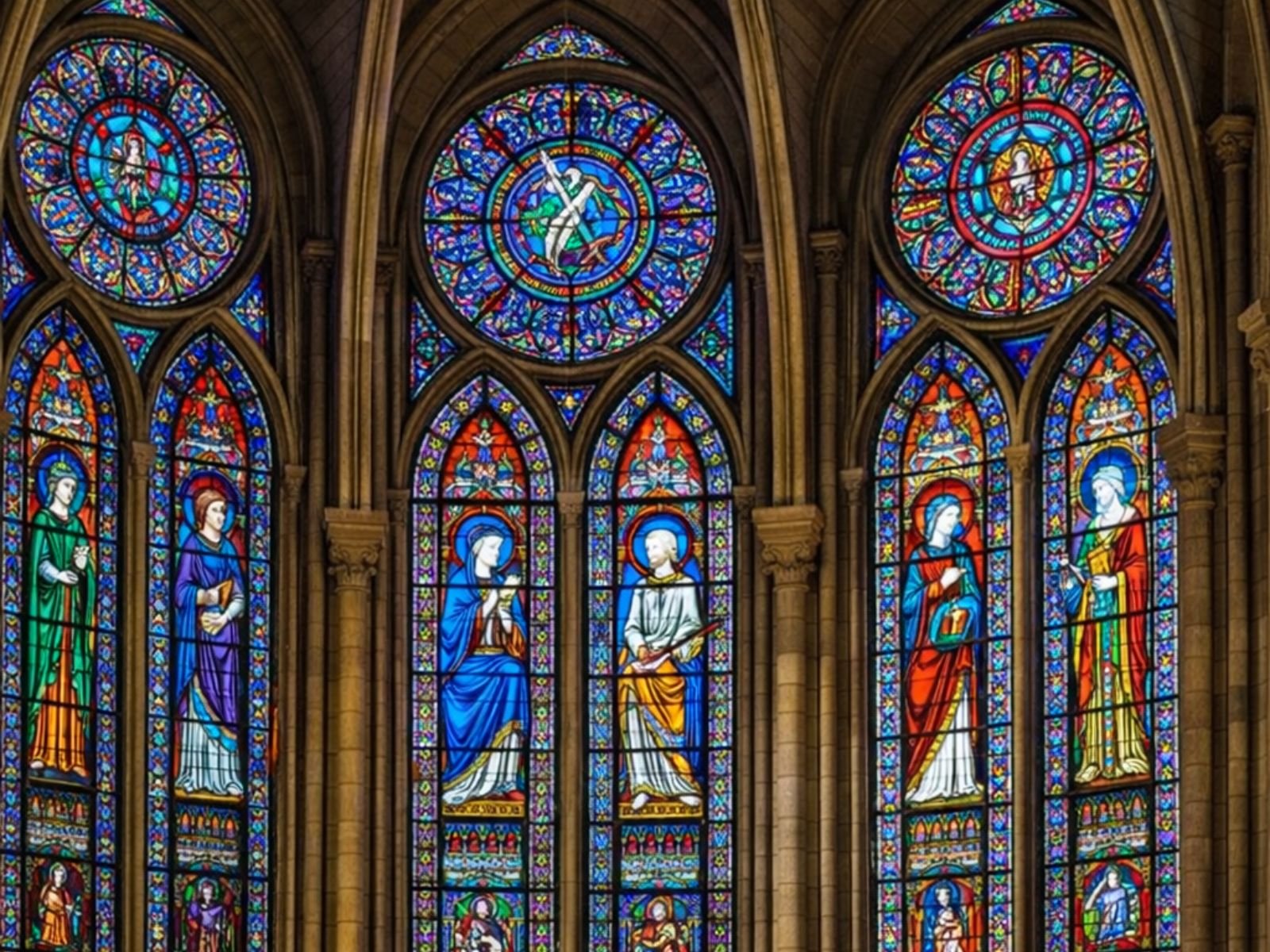 Notre-Dame de Paris : histoire, architecture et pourquoi elle est célèbre - NOTRE-DAME.ORG